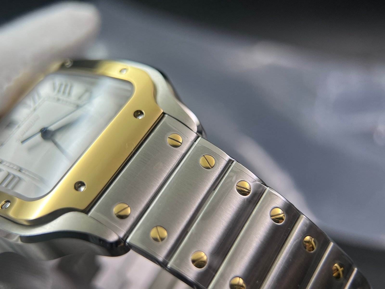 Santos de Cartier XL 40mm SS/YG BVF 1:1 Best Edition White Dial on SS/YG Bracelet MIYOTA 9015 - Image 12