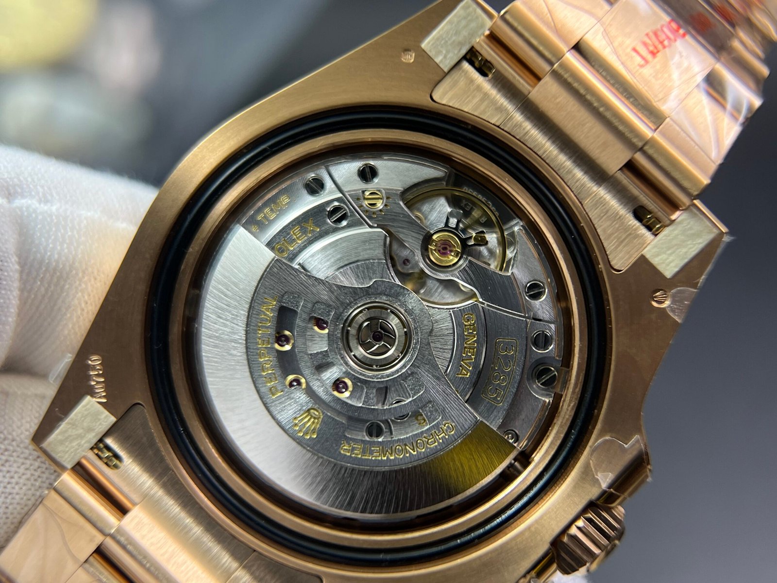 GMT-Master II 126715 CHNR Black/Brown Ceramic Clean Factory 1:1 Best Edition on RG Bracelet DD3285 - Image 10