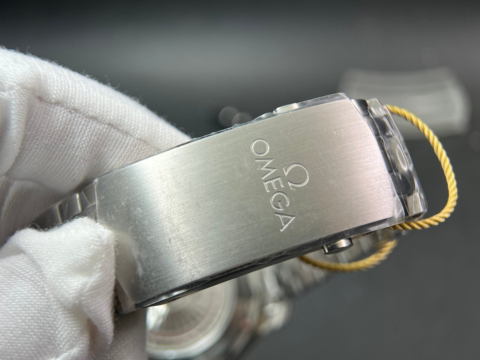 Seamaster Diver 300M VSF 1:1 Best Edition Blue Ceramic Blue Dial on SS Bracelet A8800 V2 (Include blue strap) - Image 12