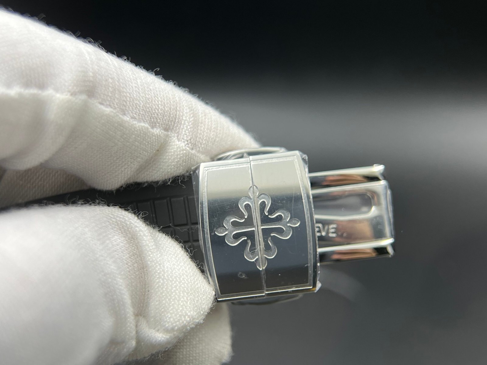 Aquanaut 5167 SS 3KF Best Edition Gray Dial on Black Rubber Strap A330 Super Clone V3 - Image 17