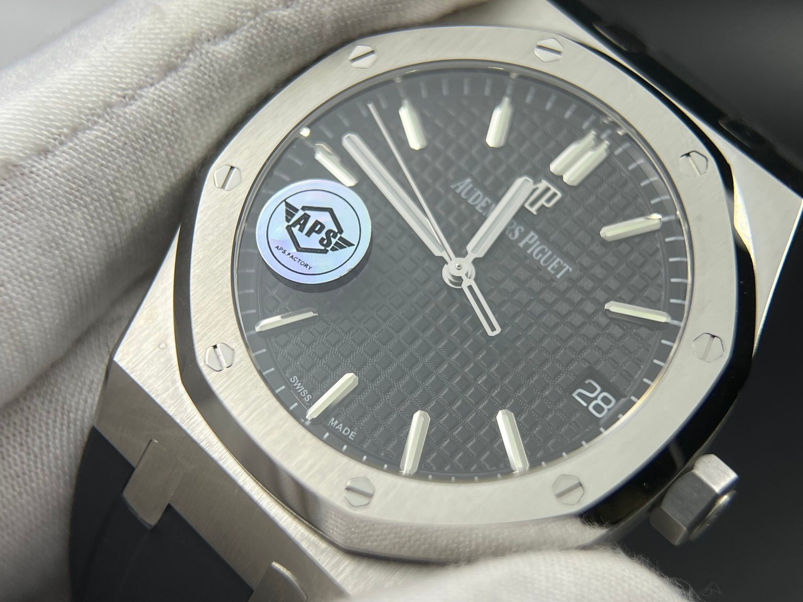 Royal Oak 41mm 15500 SS APSF 1:1 Best Edition Black Textured Dial on Rubber strap A4302 Super Clone - Image 3