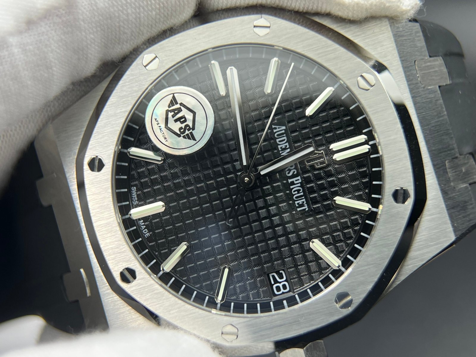 Royal Oak 41mm 15500 SS APSF 1:1 Best Edition Black Textured Dial on Rubber strap A4302 Super Clone - Image 4