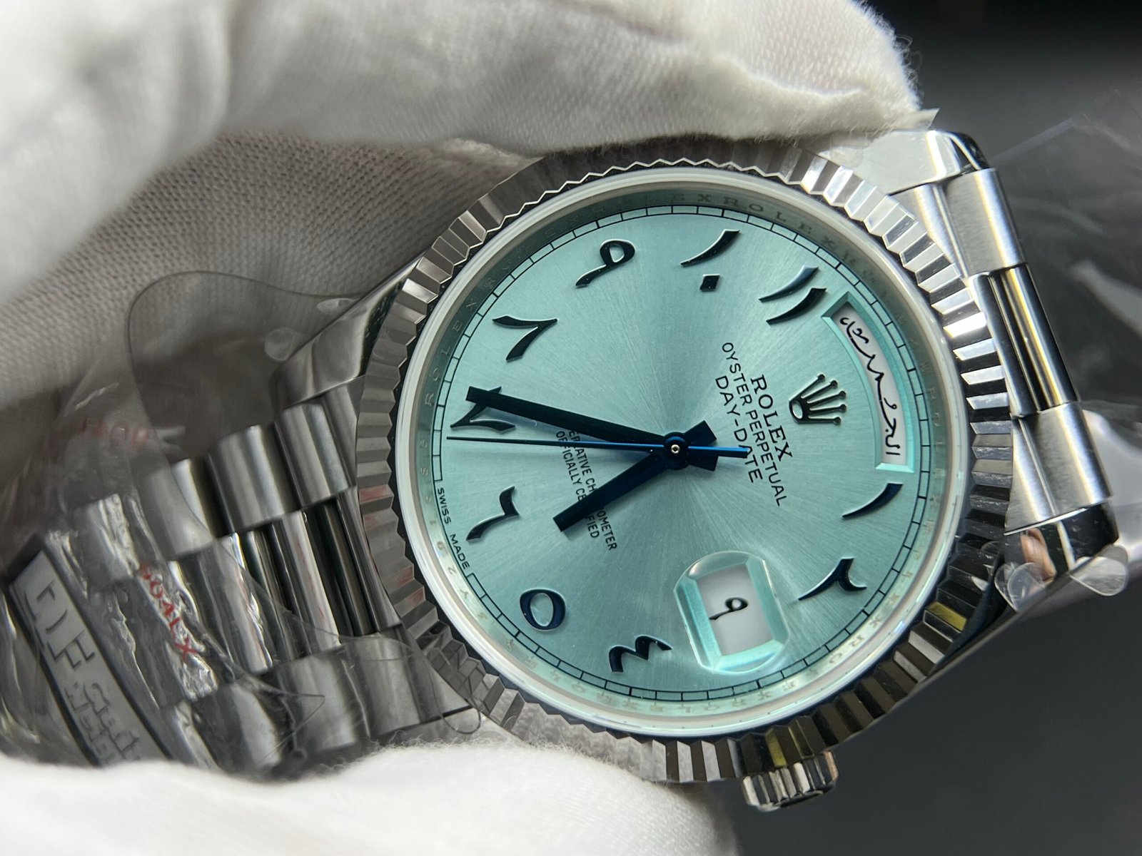 Day Date 40 SS 904L Steel QF 1:1 Best Edition Blue Dial with Arabic Markers on SS Bracelet (Tungsten Heavy Version) - Image 6