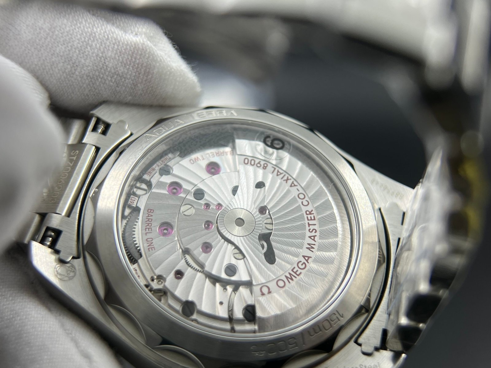 Aqua Terra 150M Master Chronometers VSF 1:1 Best Edition White Dial Orange Hand on SS Bracelet A8900 Super Clone - Image 14