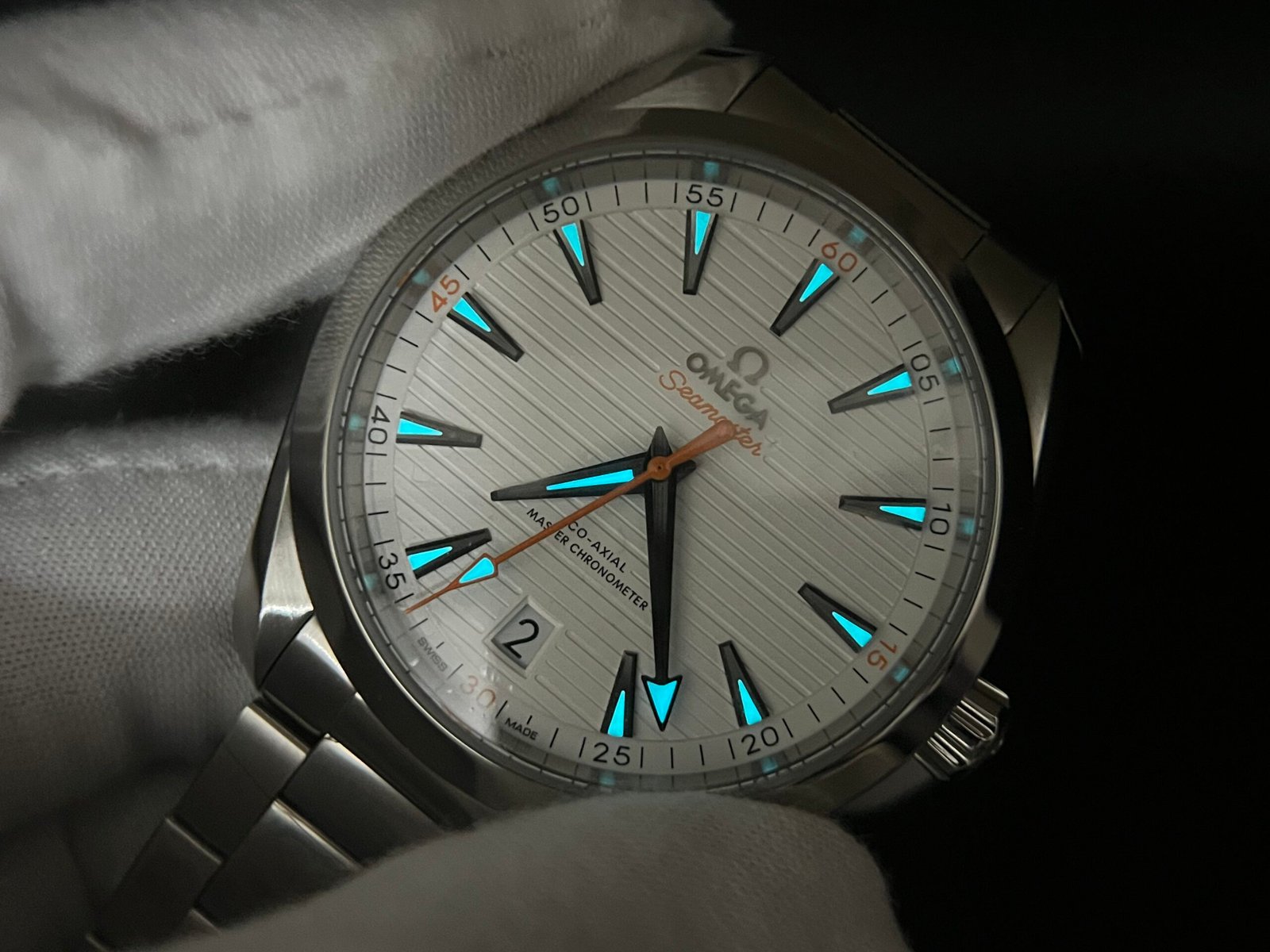 Aqua Terra 150M Master Chronometers VSF 1:1 Best Edition White Dial Orange Hand on SS Bracelet A8900 Super Clone - Image 9