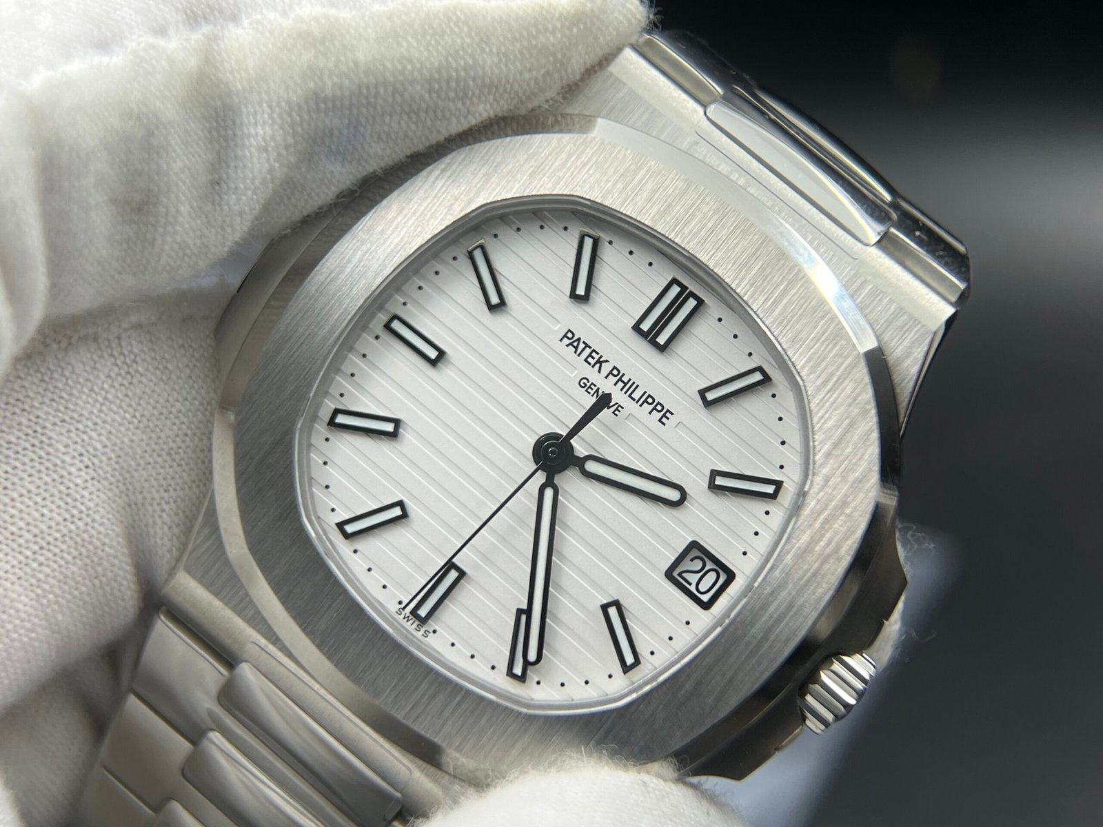 Nautilus 5711/1A 3KF 1:1 Best Edition White Textured Dial on SS Bracelet A324 Super Clone V2