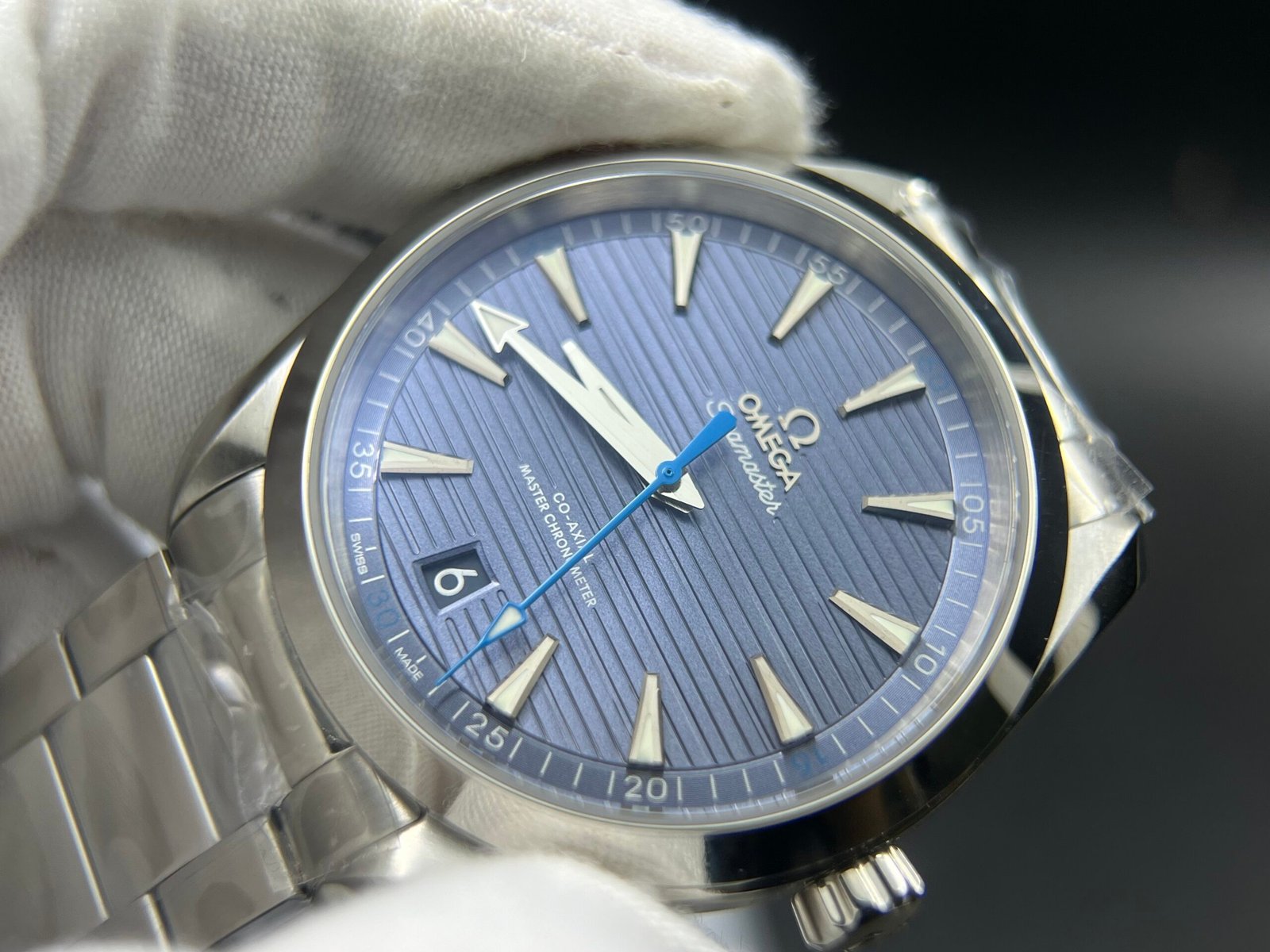 Aqua Terra 150M Master VSF 1:1 Best Edition Summer Blue Dial on SS Bracelet A8900 Super Clone - Image 6