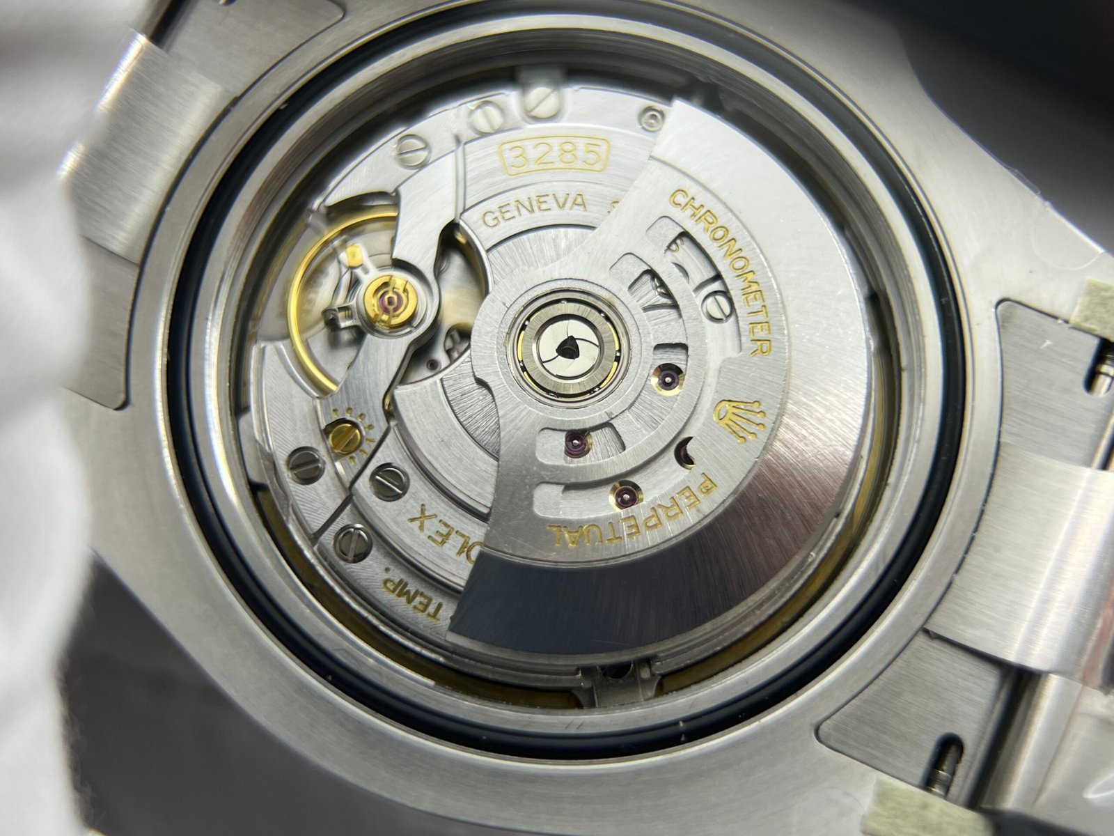 Explorer II 42mm 226570 Clean 1:1 Best Edition White Dial on 904L SS Bracelet DD3285 - Image 10