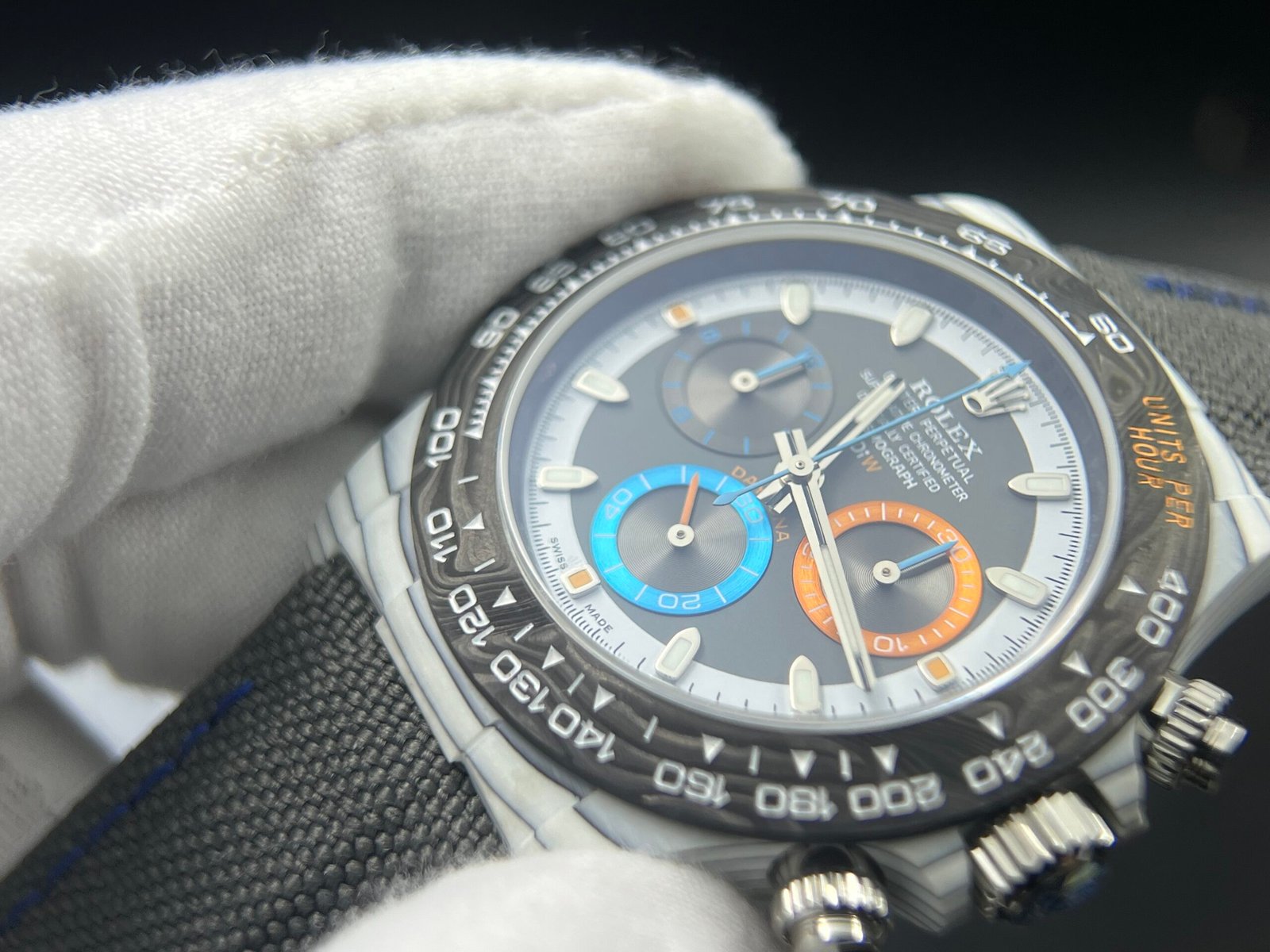 Daytona DIW Carbon 1:1 Best Edition grey Dial on Black Nylon Strap SA4130 - Image 6